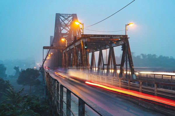 Welche Auswirkungen hat die Gestaltung von Freiflächen auf die Lebensqualität in dicht bebauten Stadtbereichen?